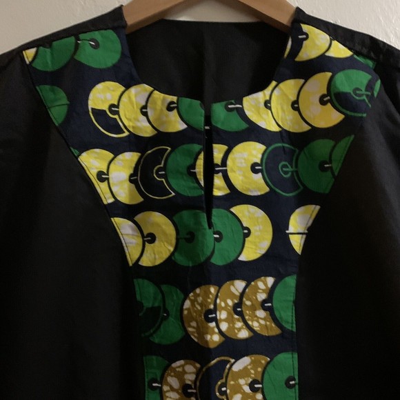 Traditional African Dashiki Men Black Green Size SMALL Short Sleeve Handmade - Picture 2 of 8
